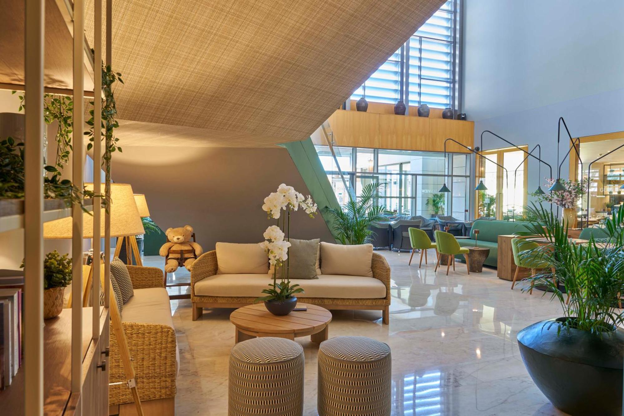 Golden Hotel 4*